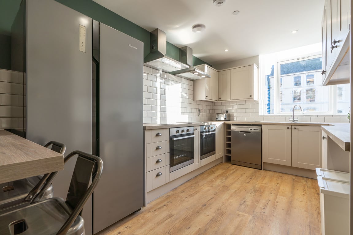 Flat 1, 125 Walter Road