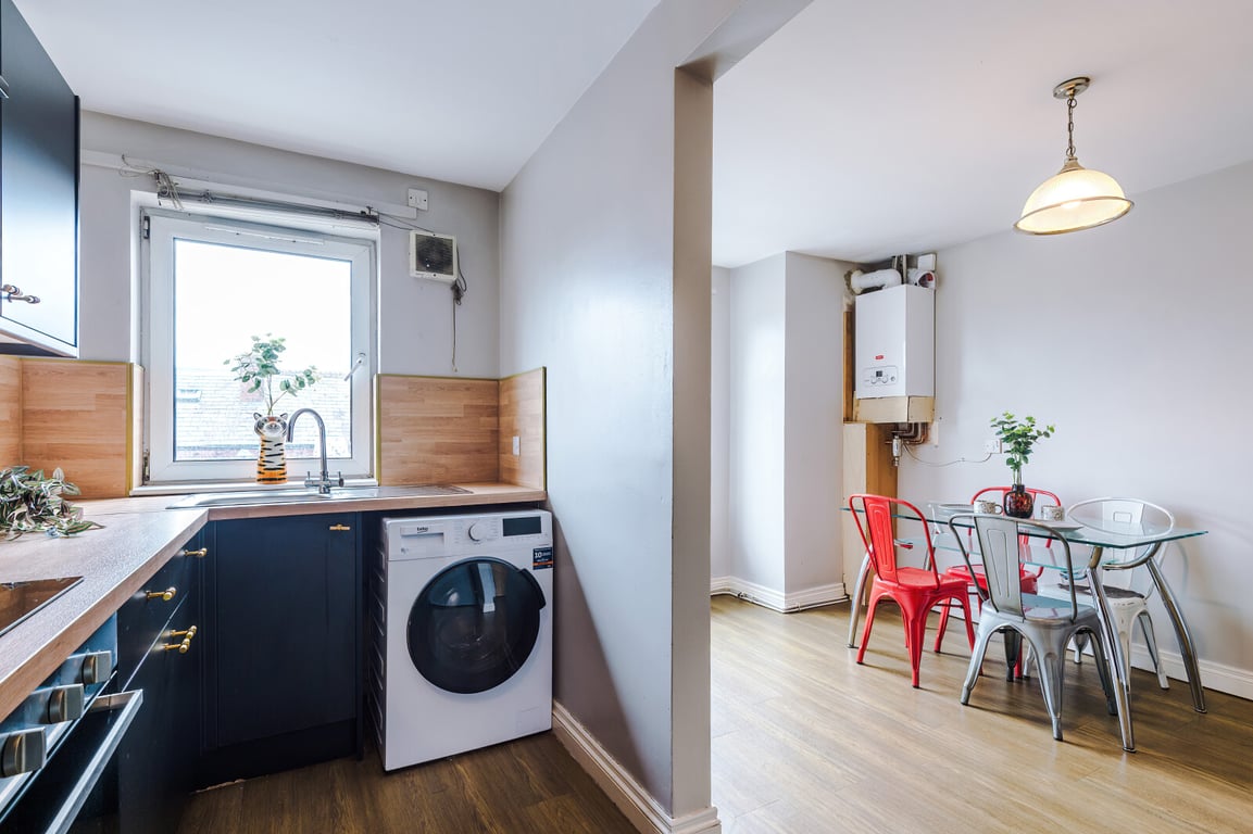 Flat 13, Lowry House