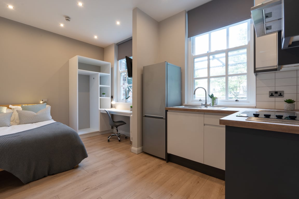 Studio 11, A Jesmond View