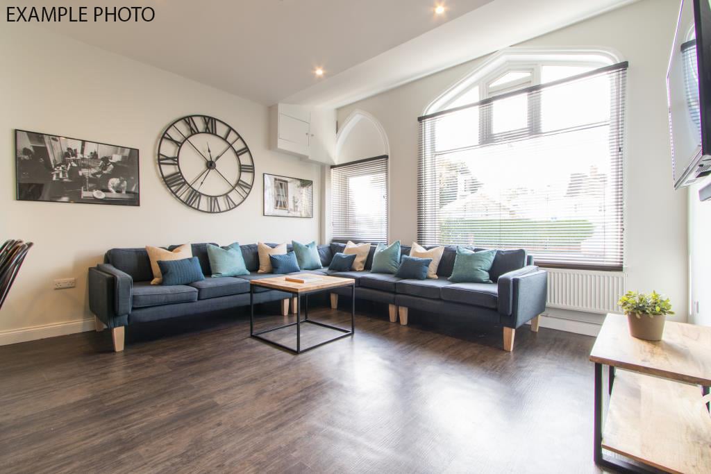 65 Fulford Road