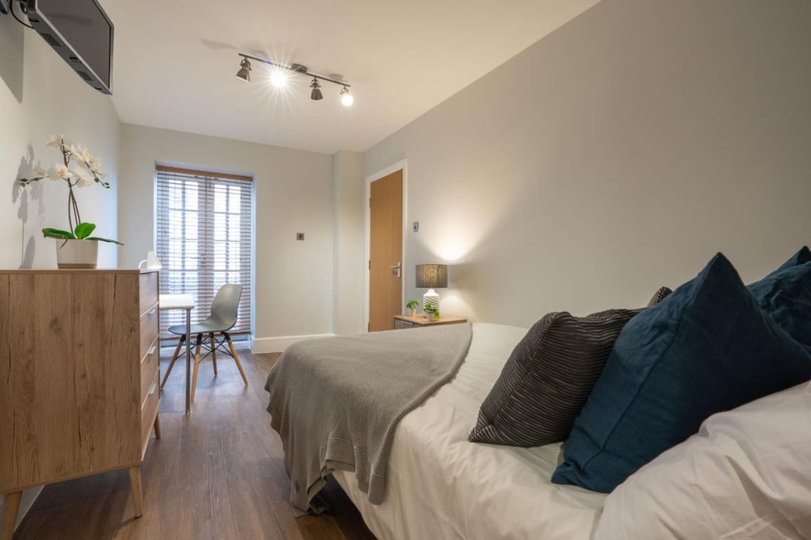 Flat 2 Shiners Yard, 123 Jesmond Road