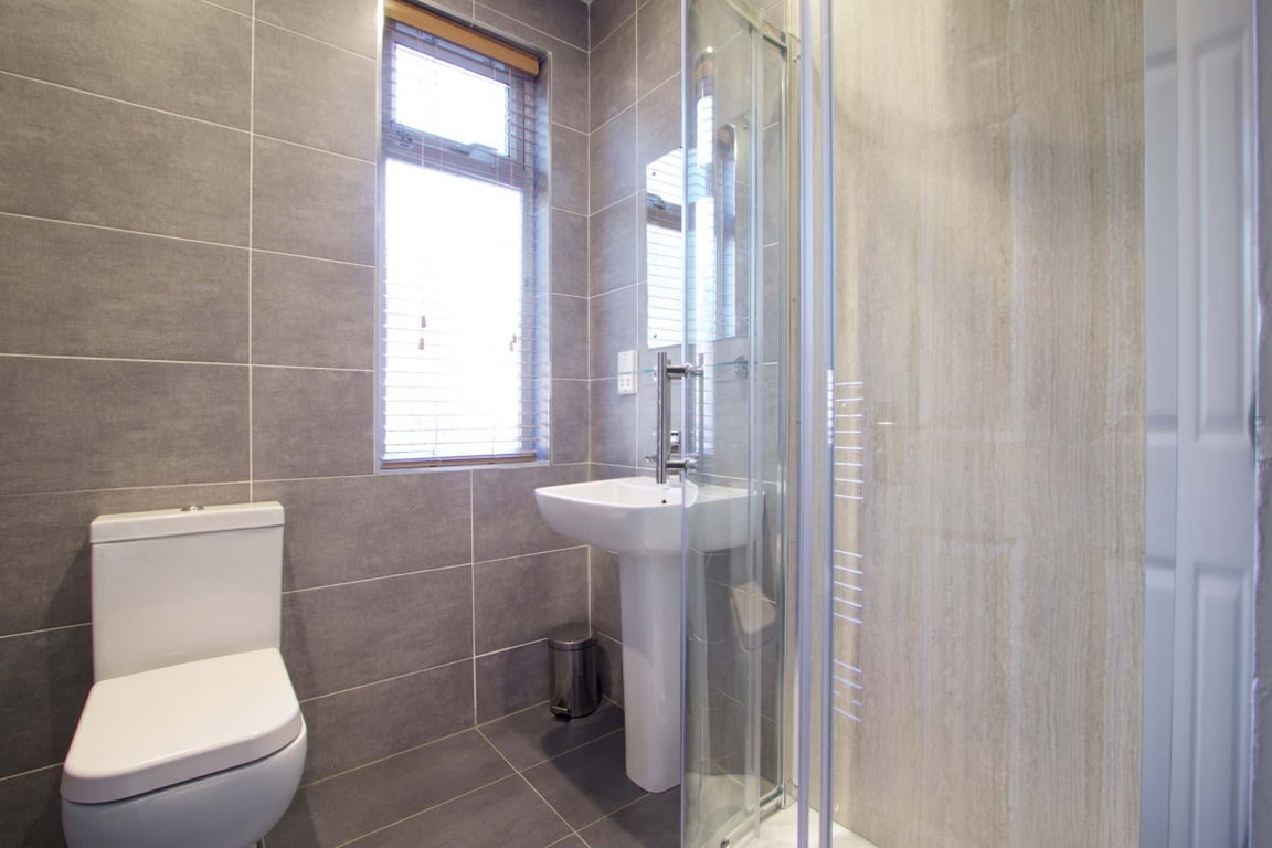 25 Hessle Terrace