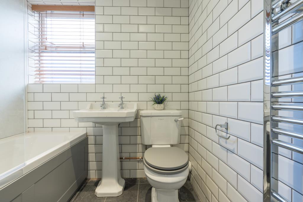 17a Larkdale Street