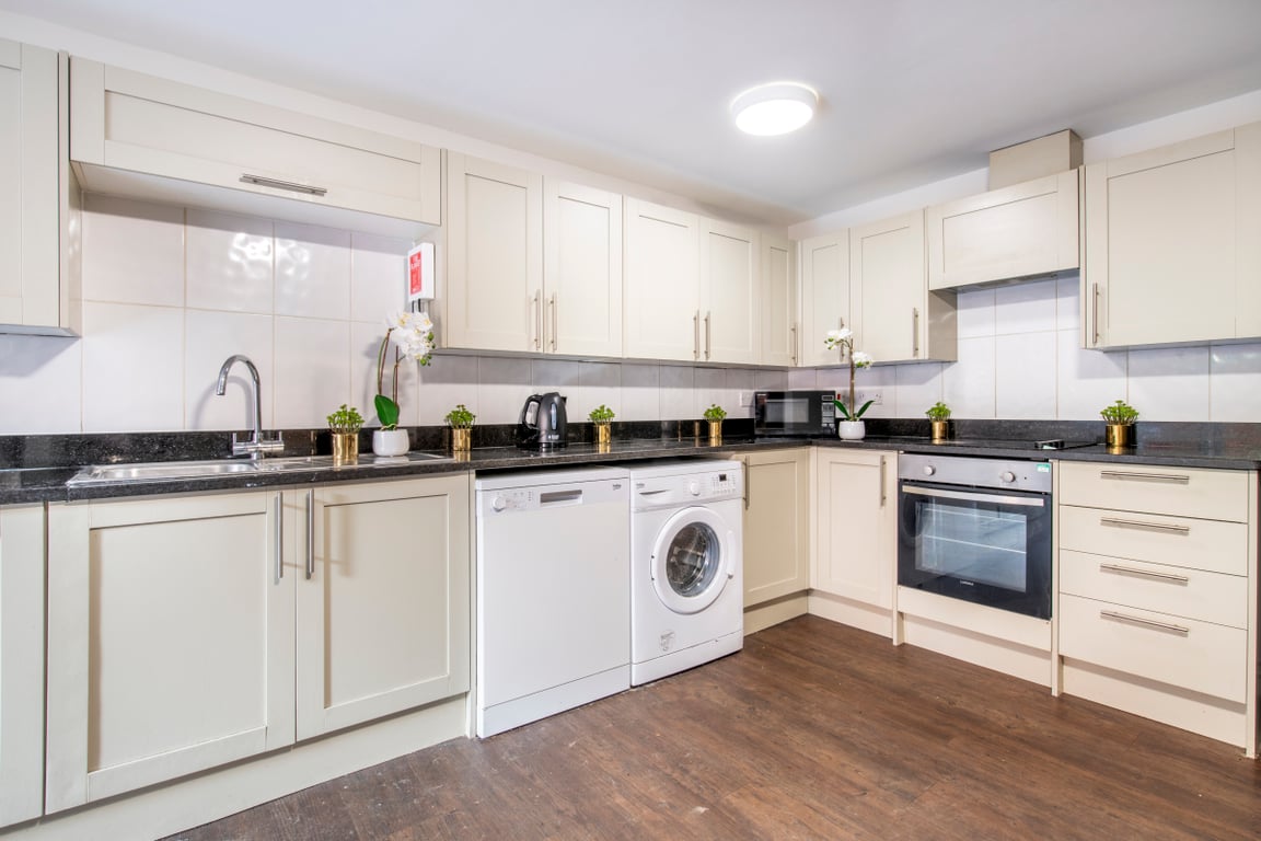 Flat 1, 4 Rob Roy House