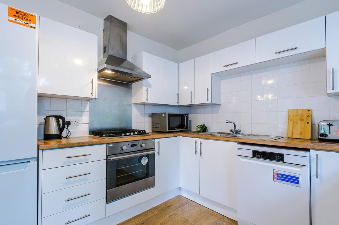 32 Rolleston Drive