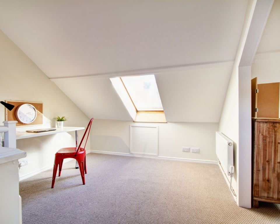 2 Hawthorne Terrace