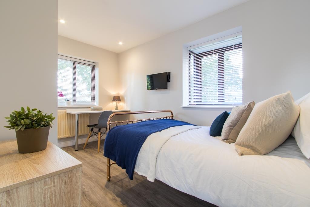 Flat 8, Victoria Court Mews