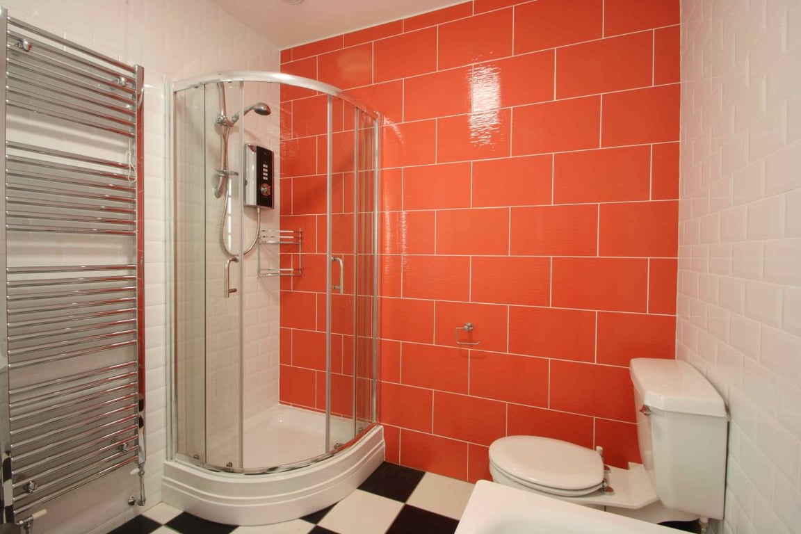 Flat 1, 7a Waverley Street