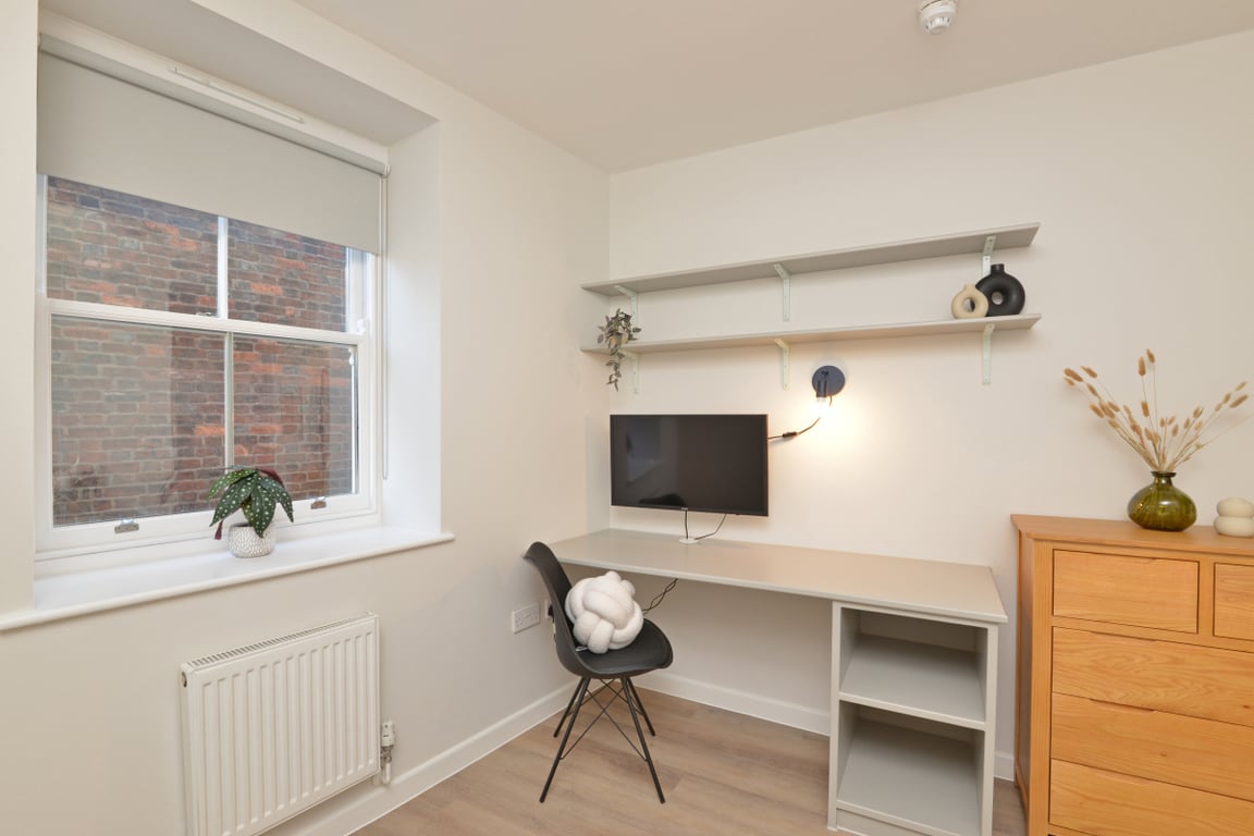 Flat 6, Isca Lofts