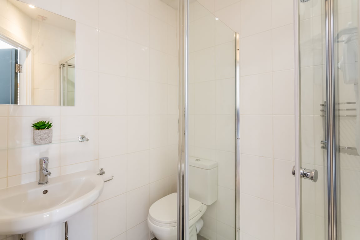 Flat 4, 1 St Hilds Lane