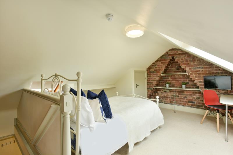116 Monks Road
