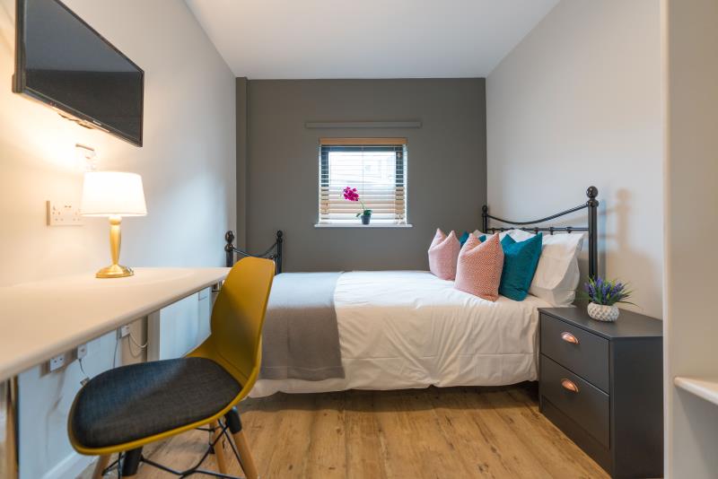 Flat 2, Byron Lofts