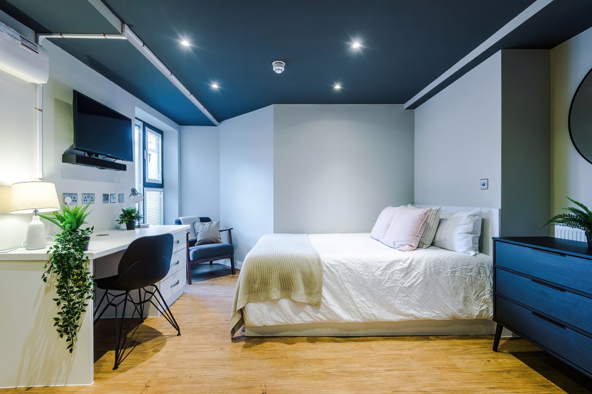 Flat 2, 160 Upper New Walk