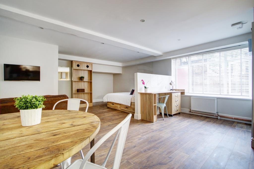 Flat A, Park View