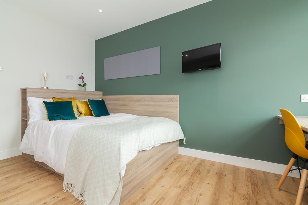 Flat 6, 42 Bankfield Road