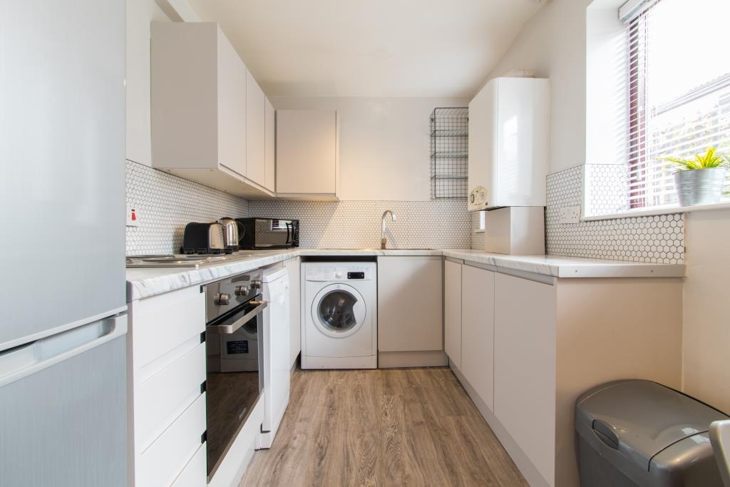 Flat 6, Victoria Court Mews