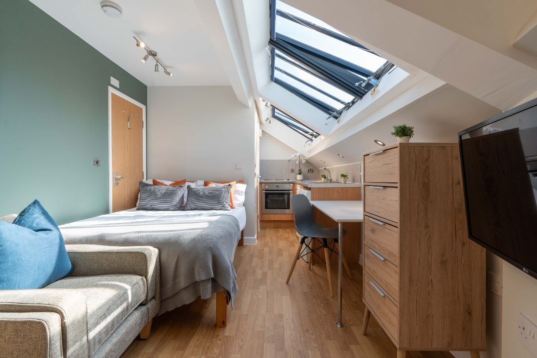 Flat 15 Shiners Yard, 123 Jesmond Road