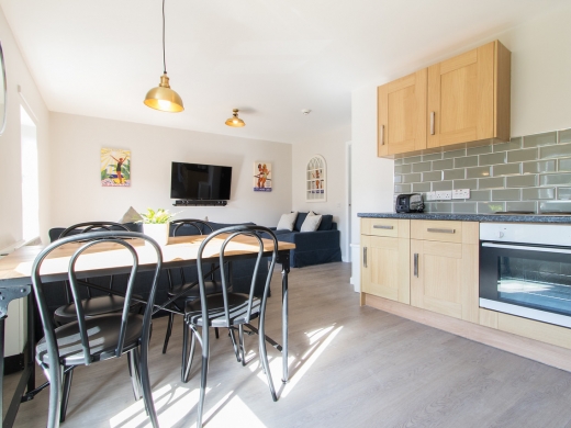 Flat 8, 7 Morrison Circus