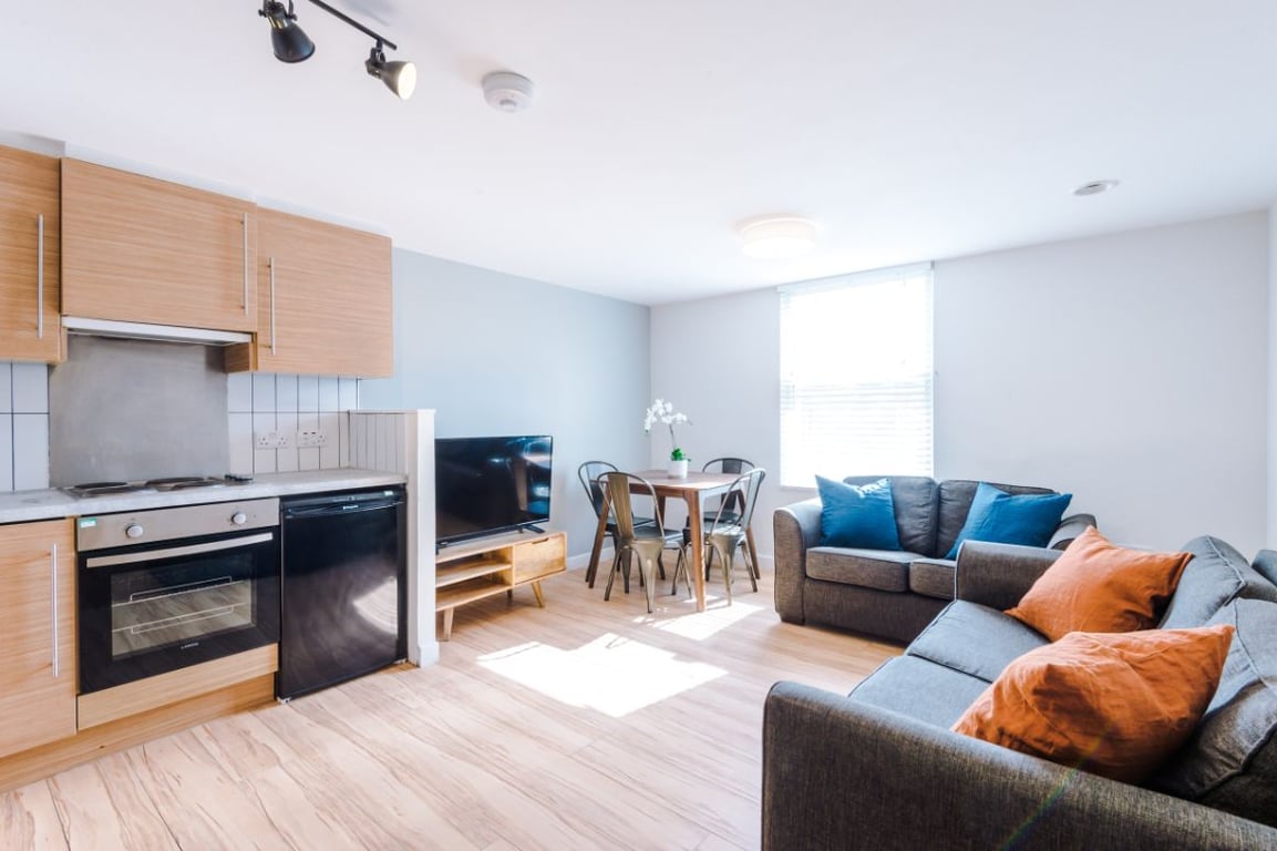 Flat 6 Sanderson House, 107 Jesmond Road