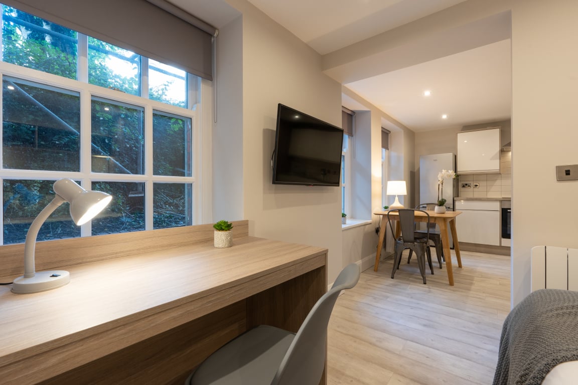 Studio 4, A Jesmond View