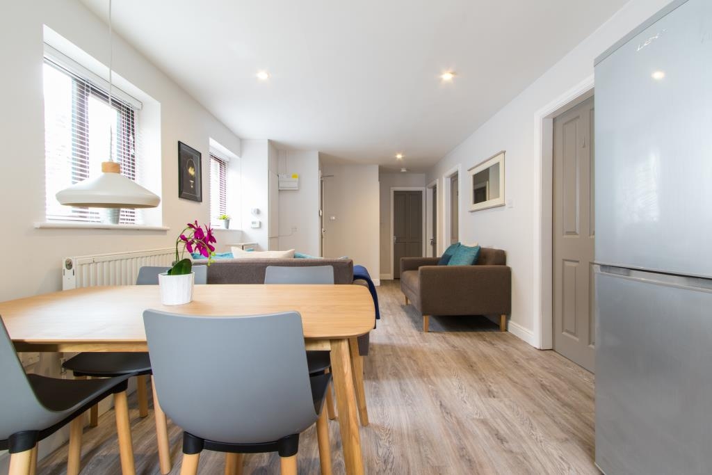 Flat 3, Victoria Court Mews