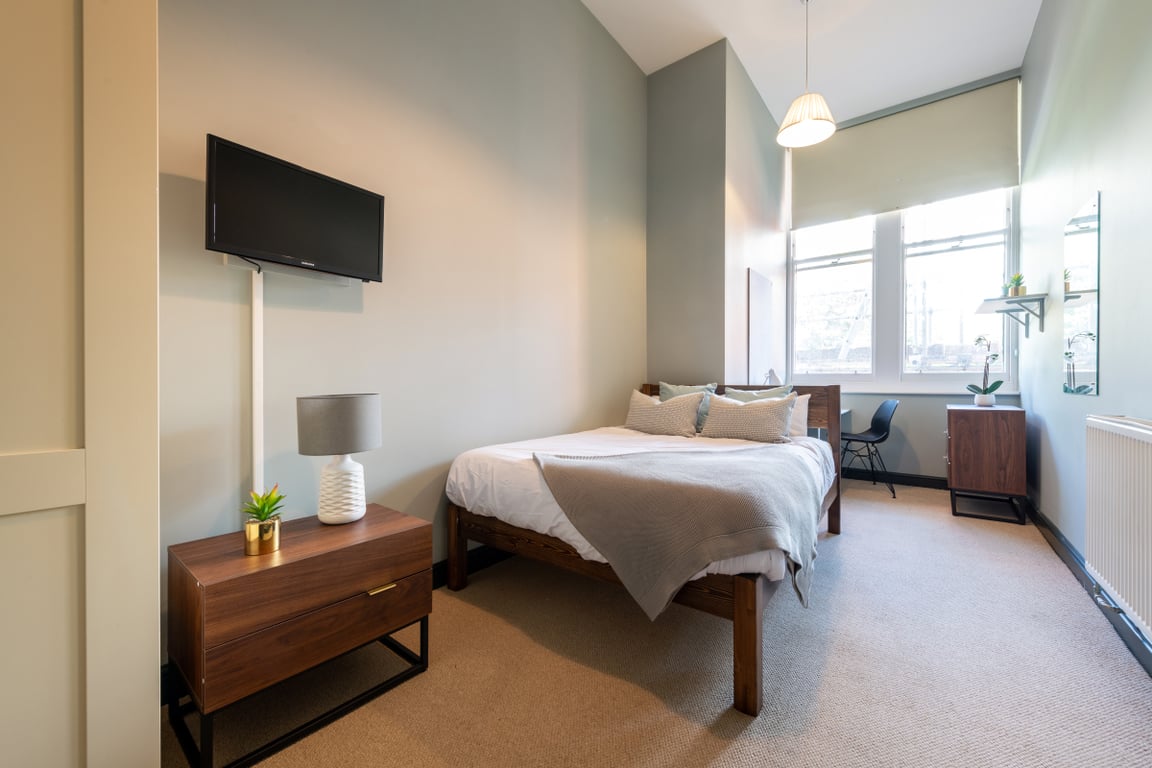 Flat F Bishop Blackall School