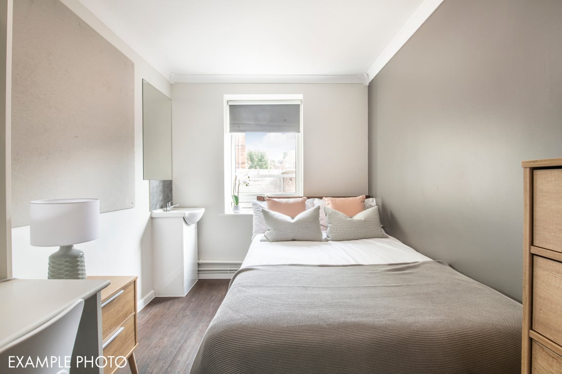 Flat 3, 4 Rob Roy House