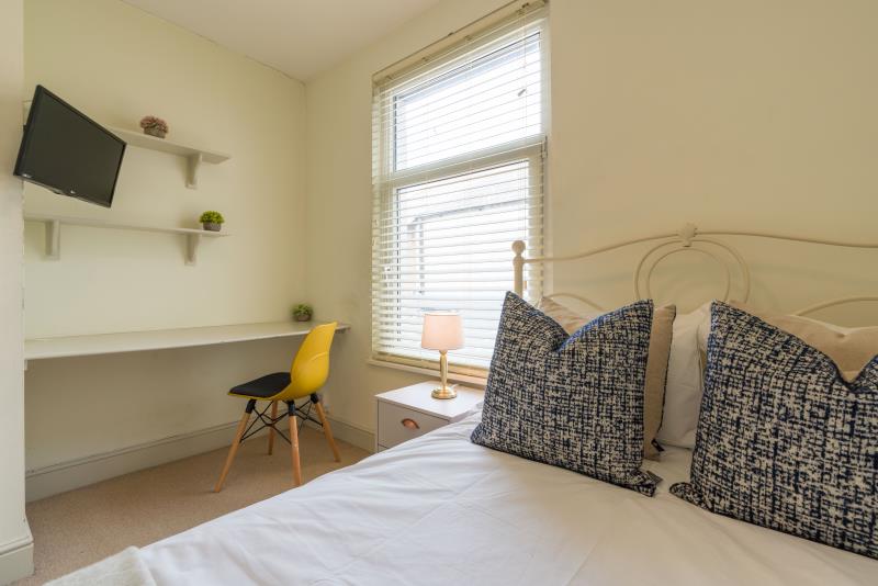 111b Richmond Road