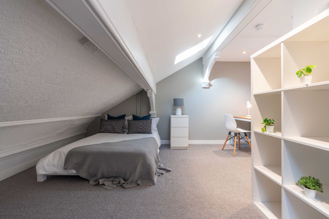 Flat E, 113 Portland Road