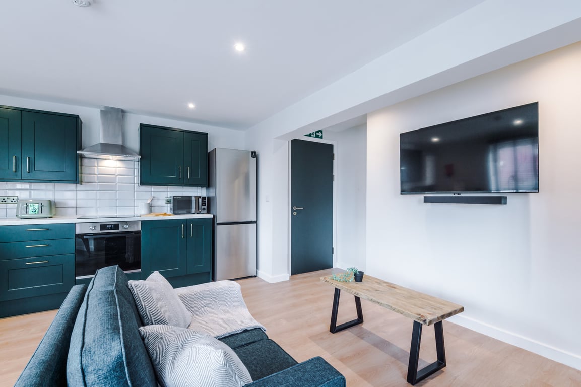 Flat 11, Lowry House