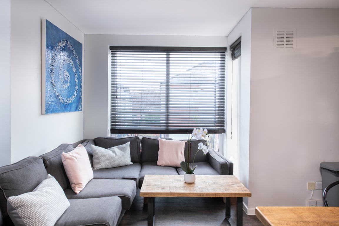 Flat 2, 28 Church Street