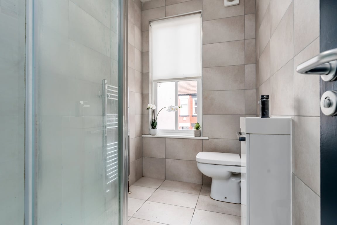69 Cawdor Road