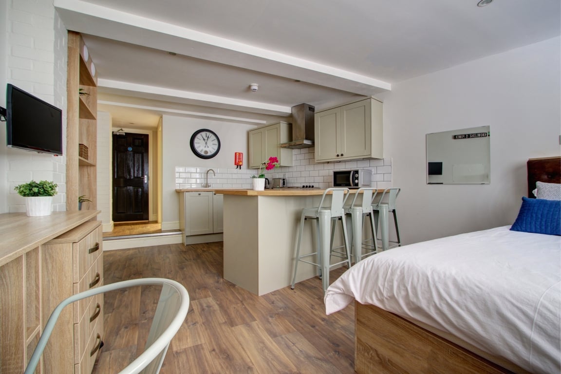 Flat M, Park View