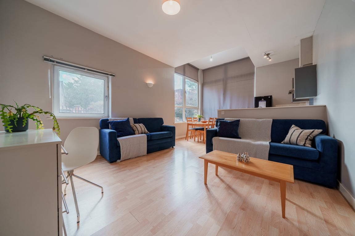 Flat 1, Mayfair Court
