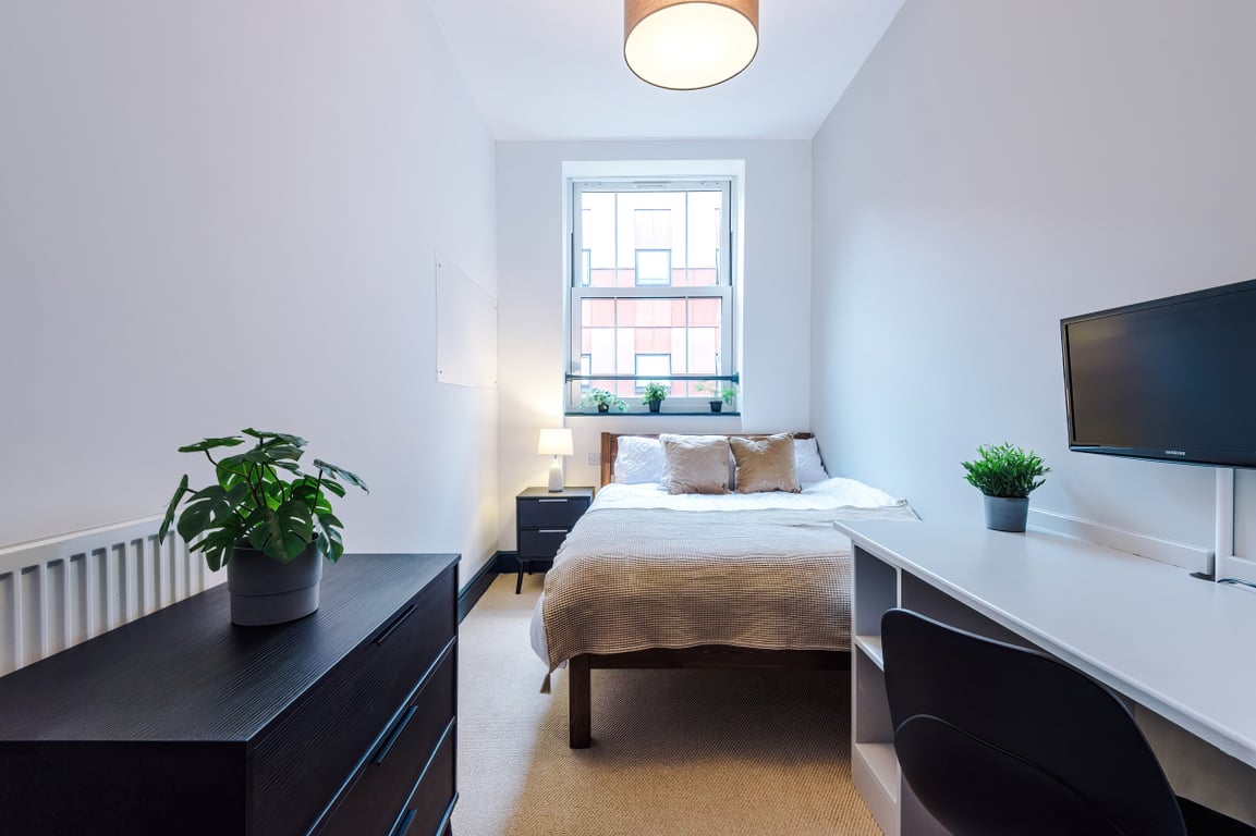 Flat 12, Shoe & Boot Factory