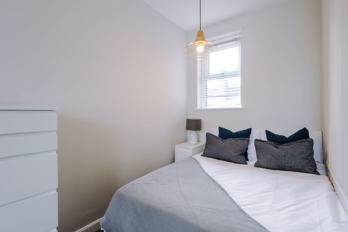 Flat 6, 44 Burdon Terrace