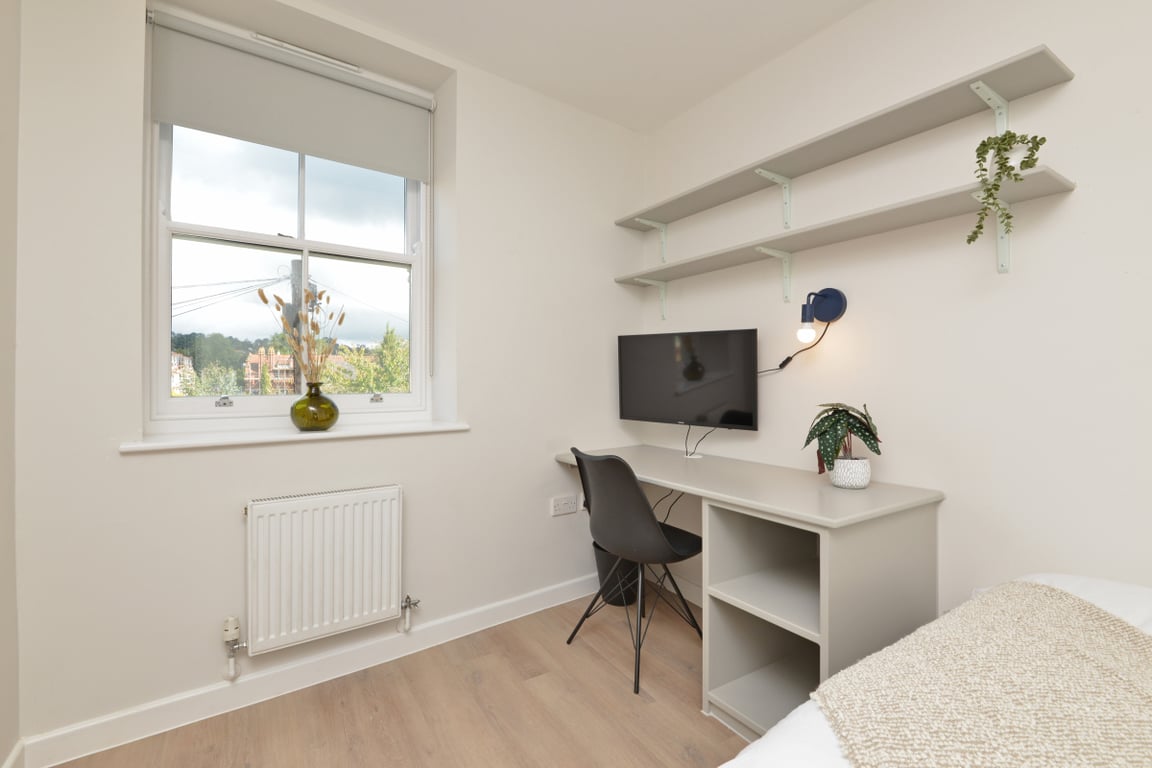 Flat 3, Isca Lofts