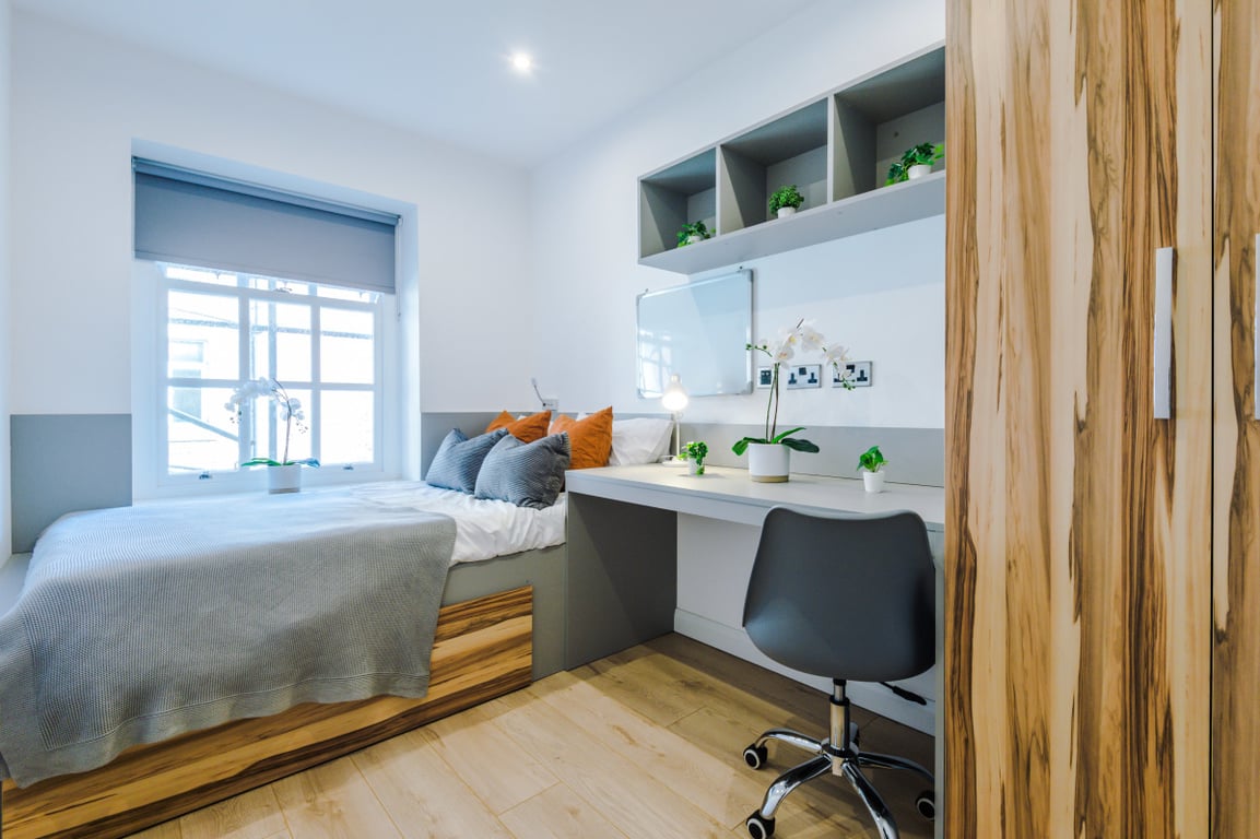 Flat 5, A Jesmond View