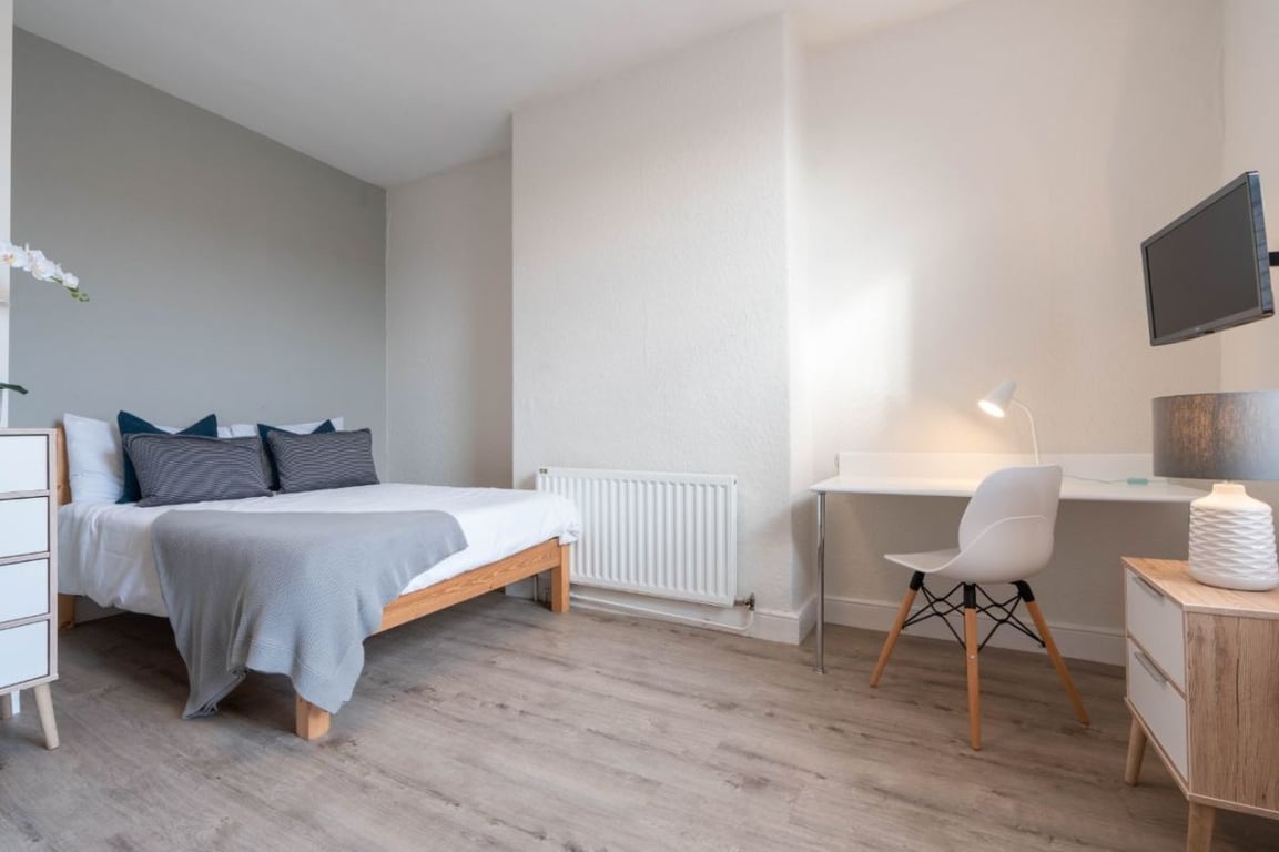 140 Chillingham Road
