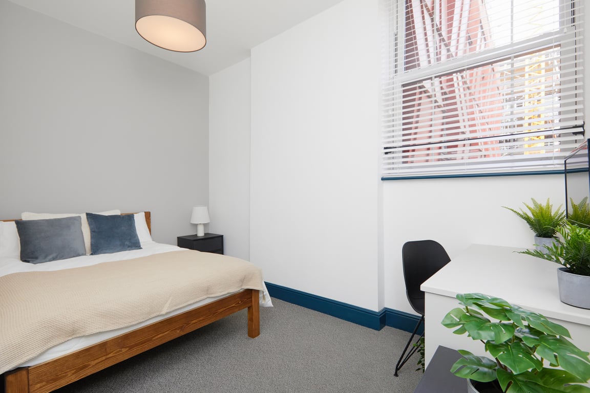 Flat 14, Shoe & Boot Factory