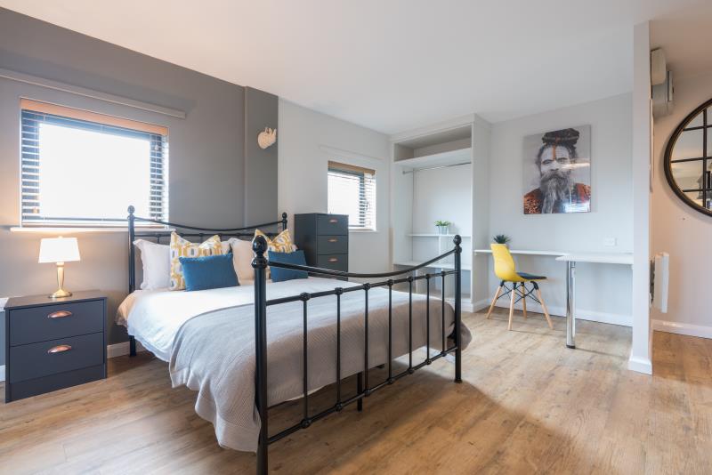 Flat 8, Byron Lofts