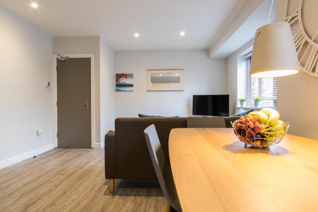Flat 2, Victoria Court Mews