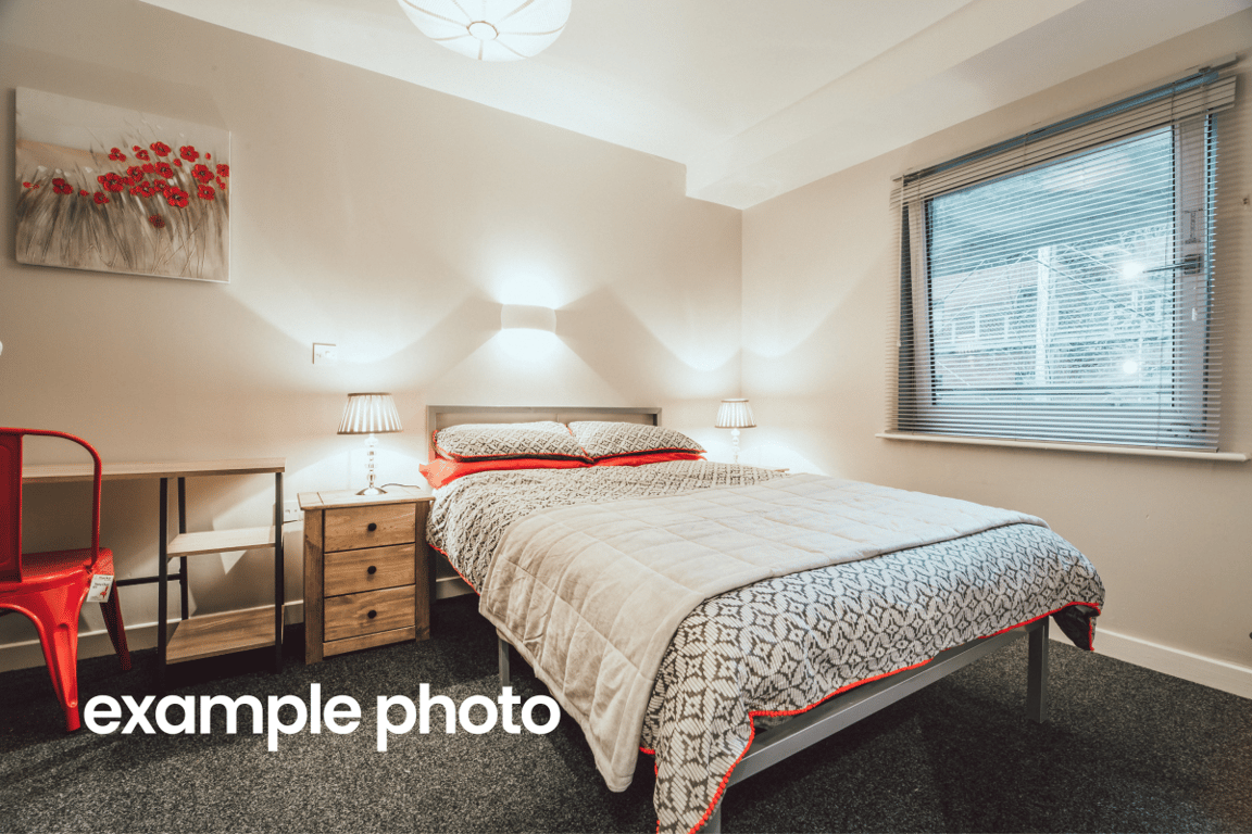 Flat 7, Newton House