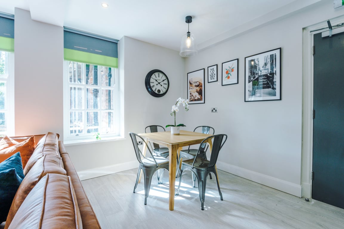 Flat 5, A Jesmond View