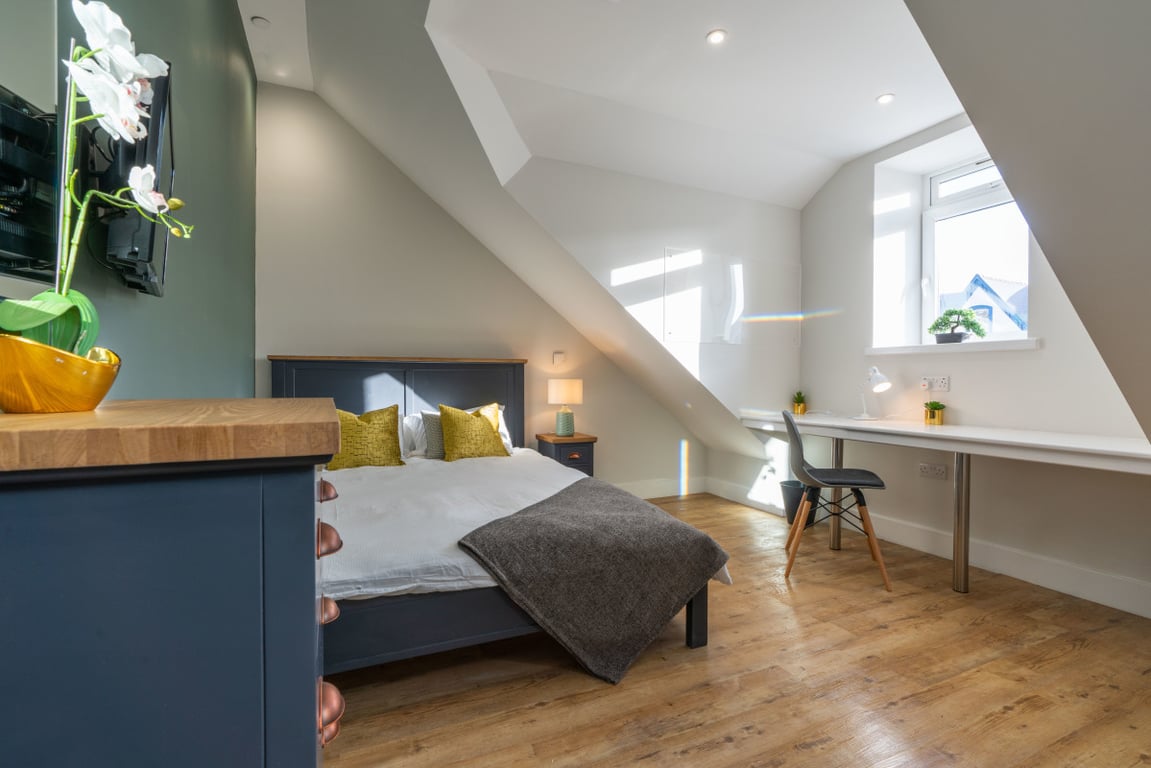 Flat 1, 125 Walter Road