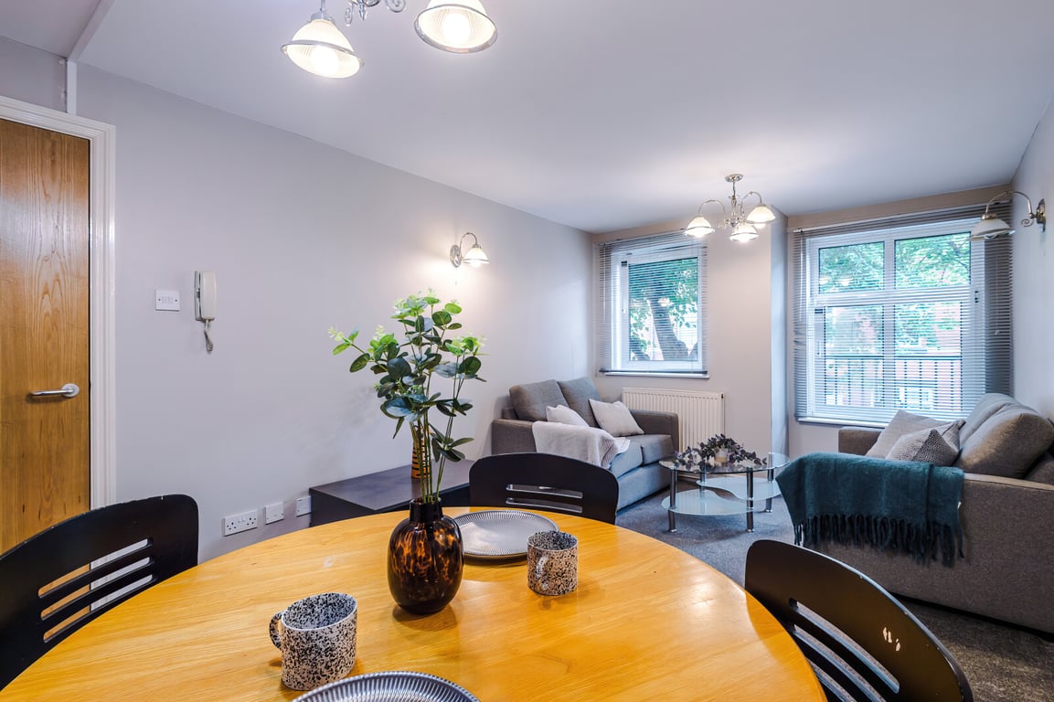 Flat 4, Dalton House