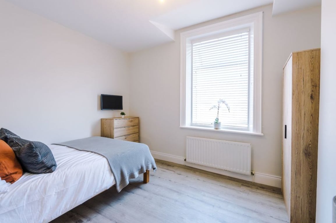 Flat C, 188 Heaton Park Road