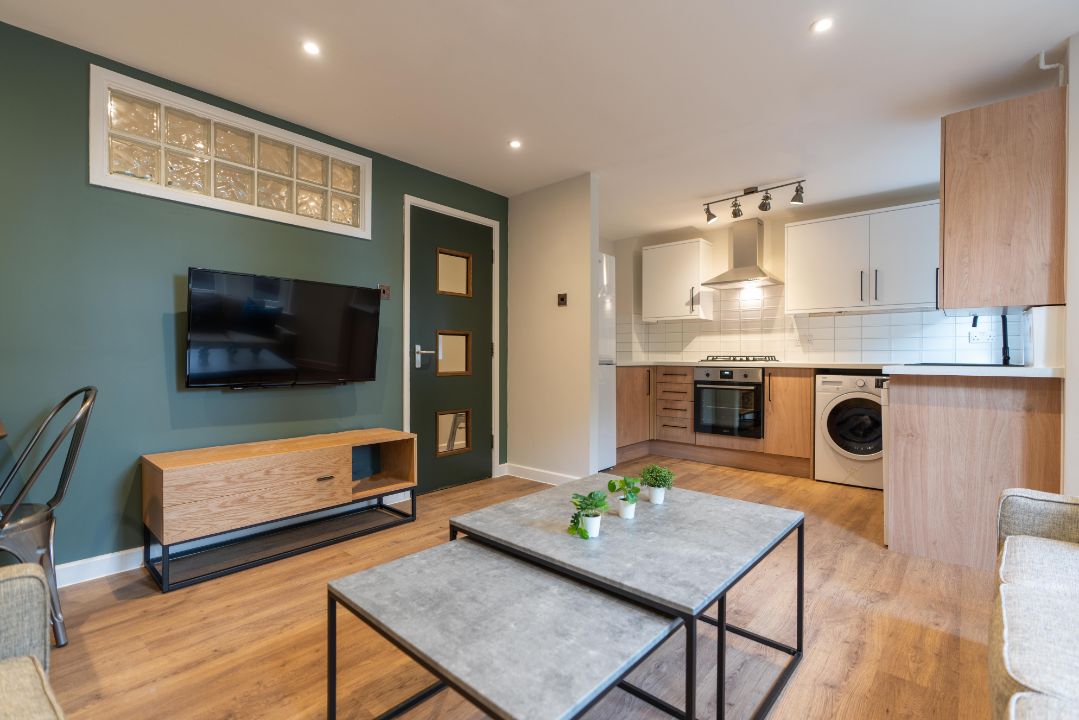 Flat 2 Linden House, 117-119 Jesmond Road