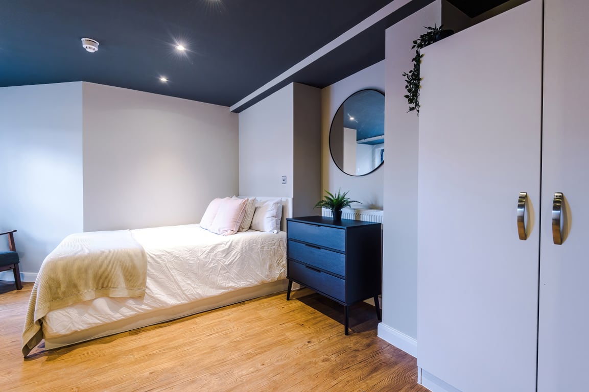 Flat 2, 160 Upper New Walk