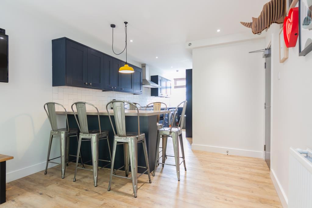 Flat 6, 42 Bankfield Road